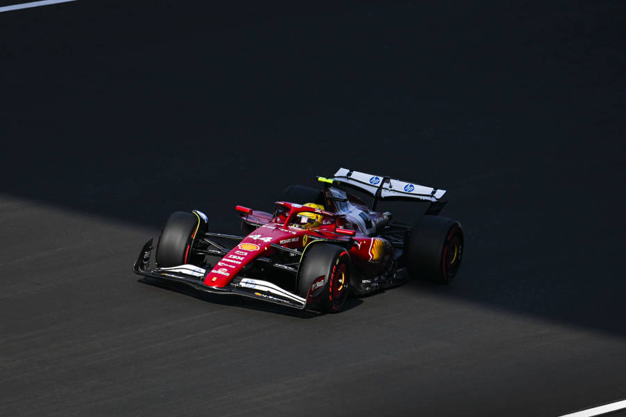 法拉利碾压哈斯车队，汉密尔顿带队取胜