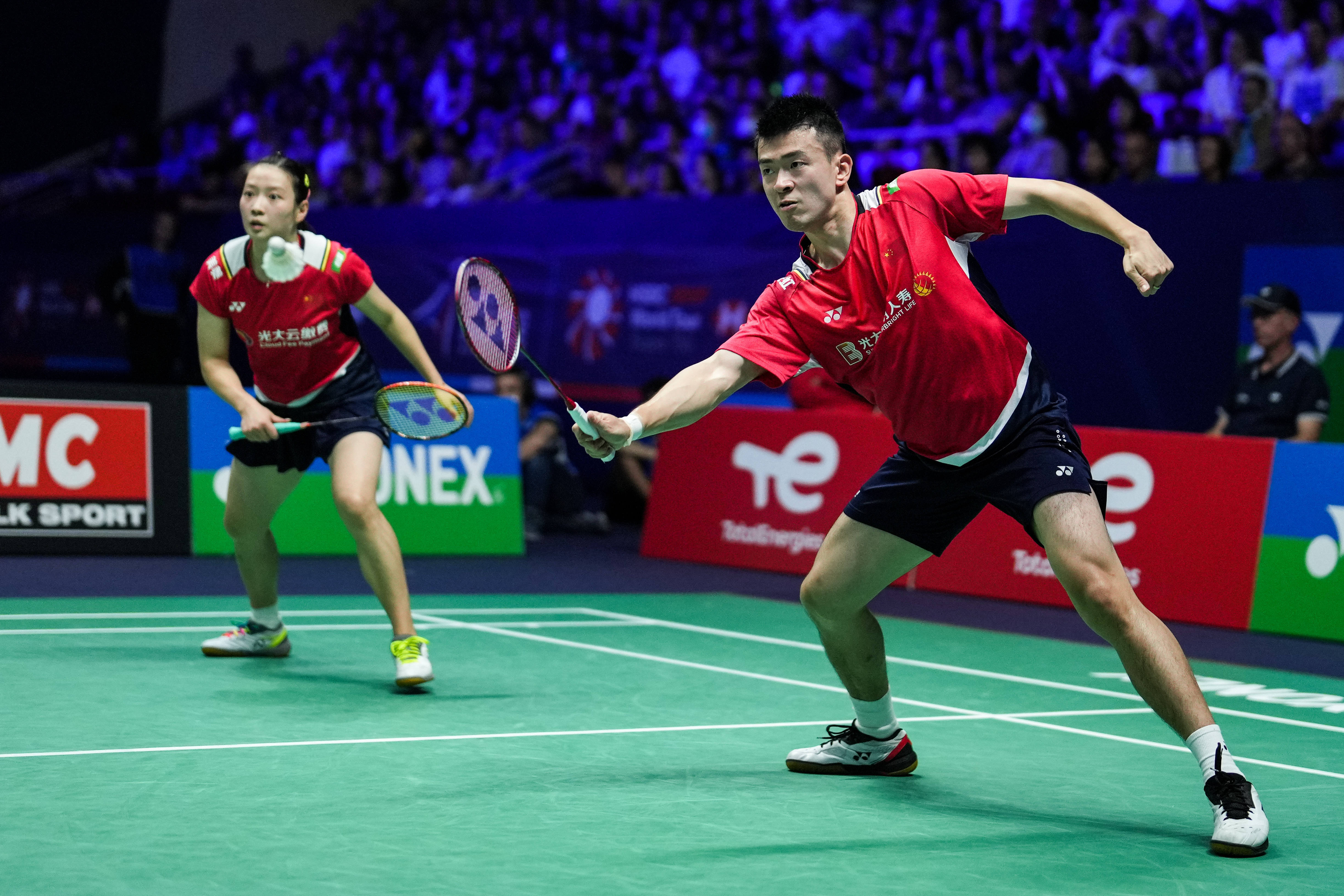 中国队完胜丹麦队,郑思维统治全场 中国队完胜丹麦队,郑思维统治全场