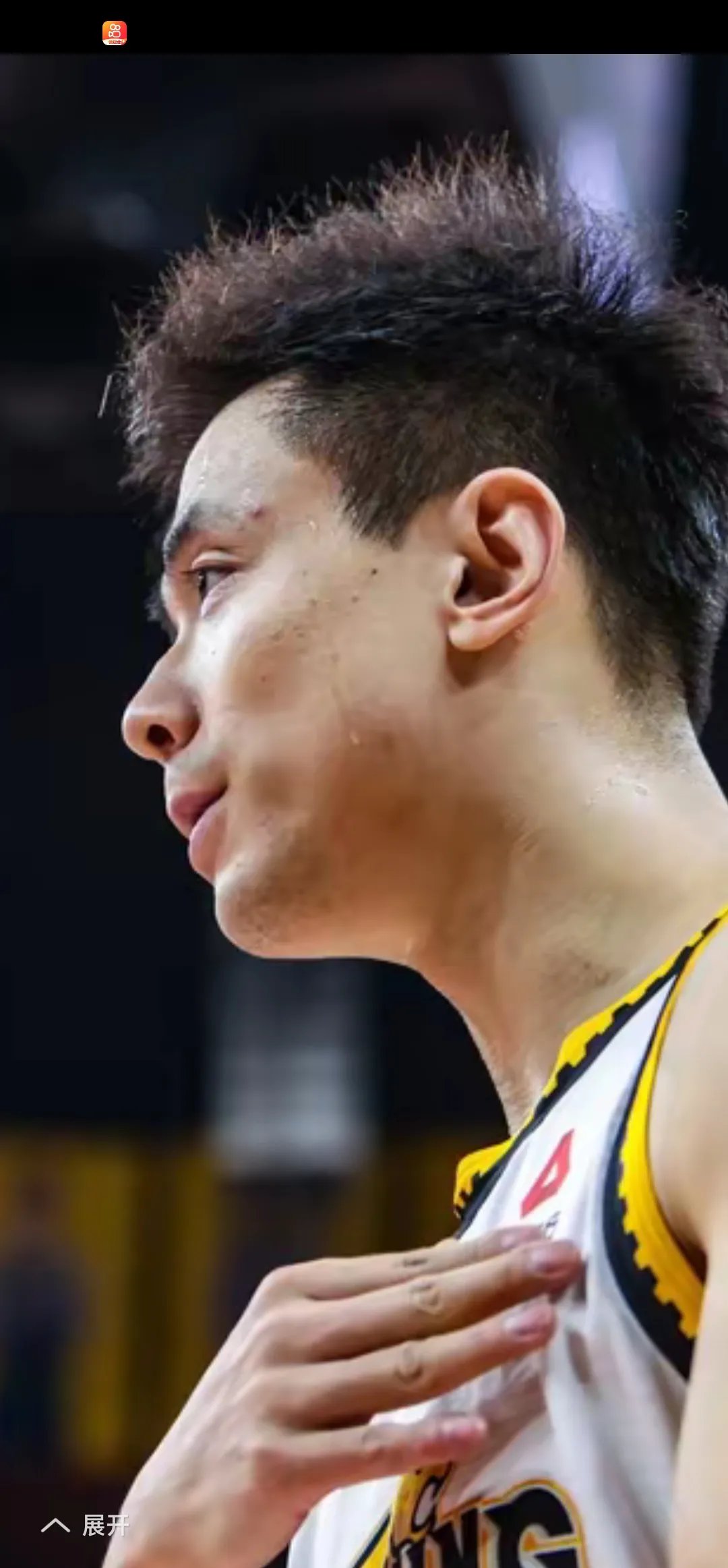 辽宁队碾压灰熊，浓眉哥点燃赛场