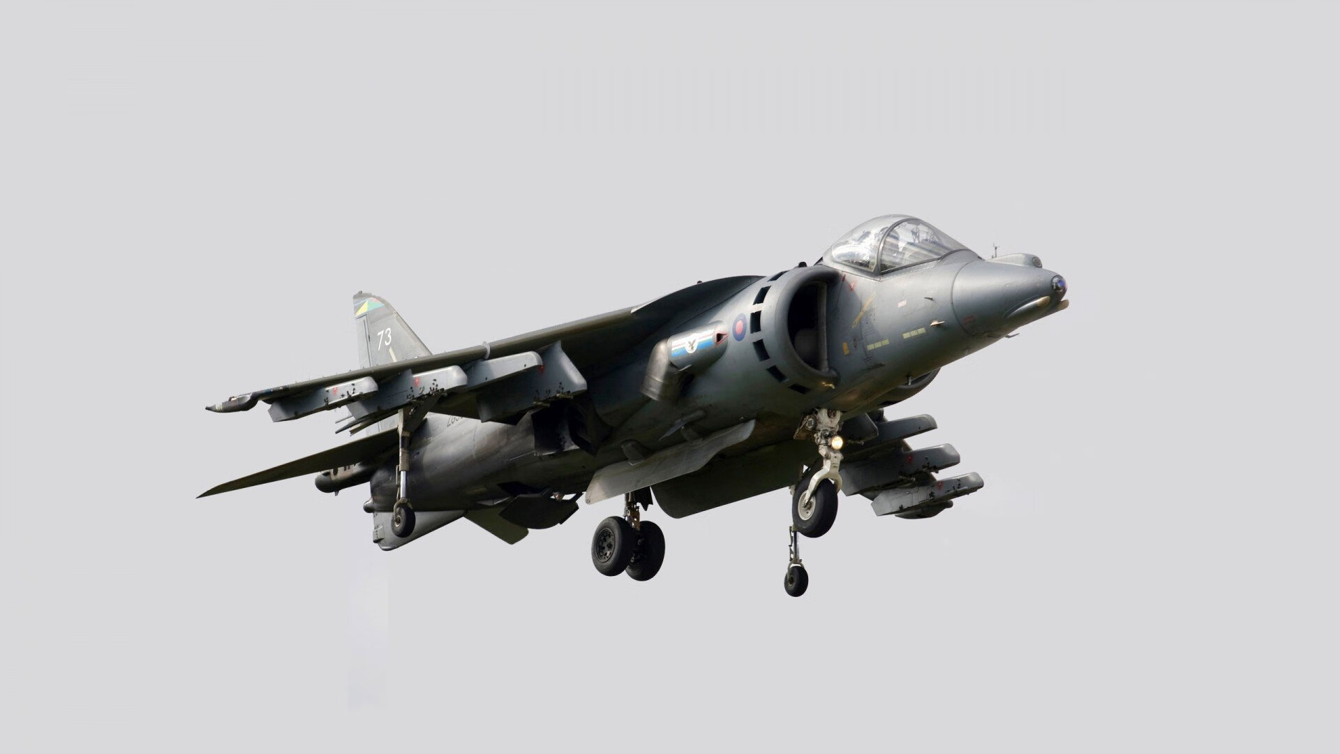 闪电两连击！帕尔默七分钟导演换人剧本，阿森纳友谊赛提前击溃卡塔尔联队悬念