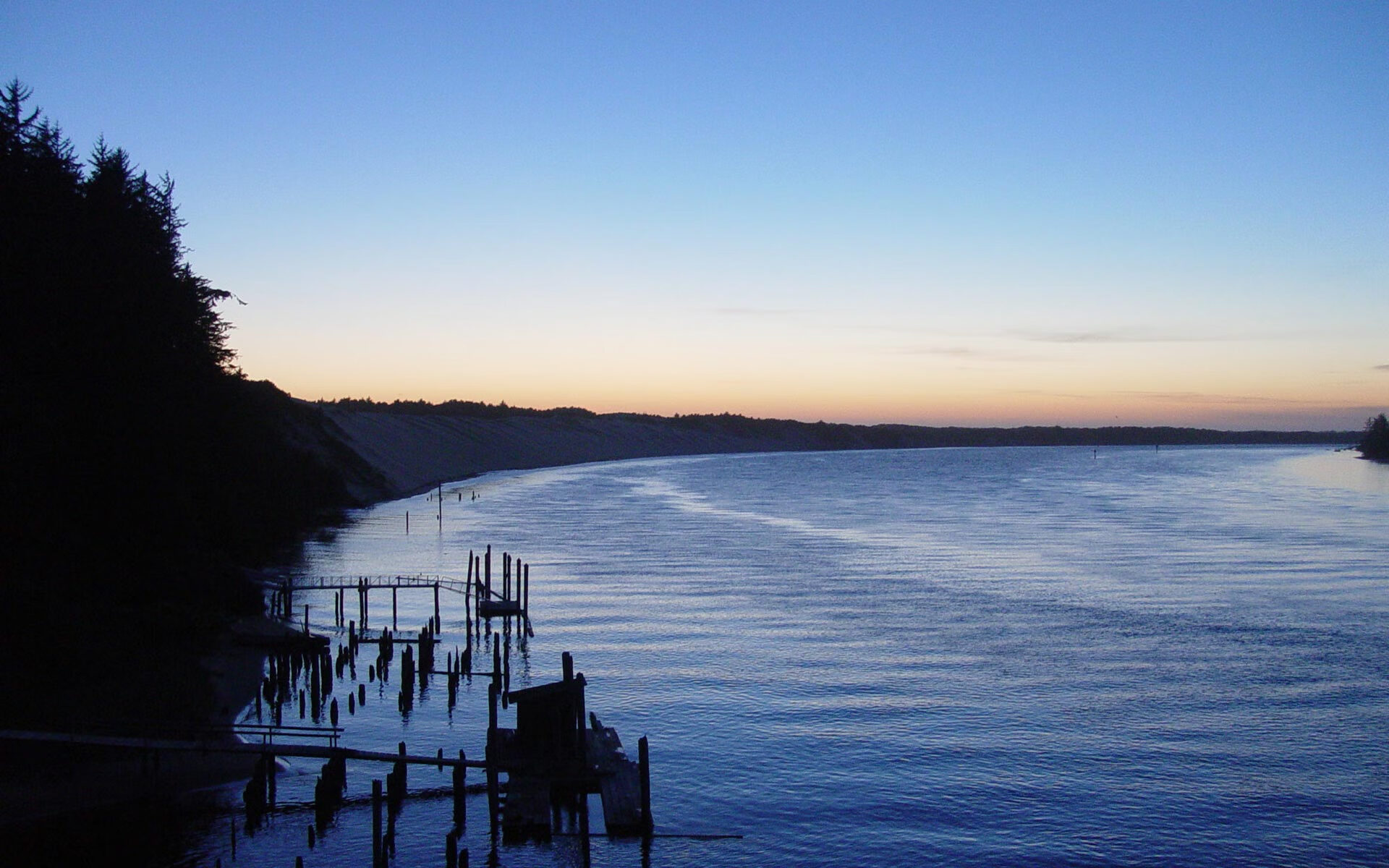 双重风暴,维尼修斯点燃数据宇宙,尼日利亚铁骑践踏圣西罗神话