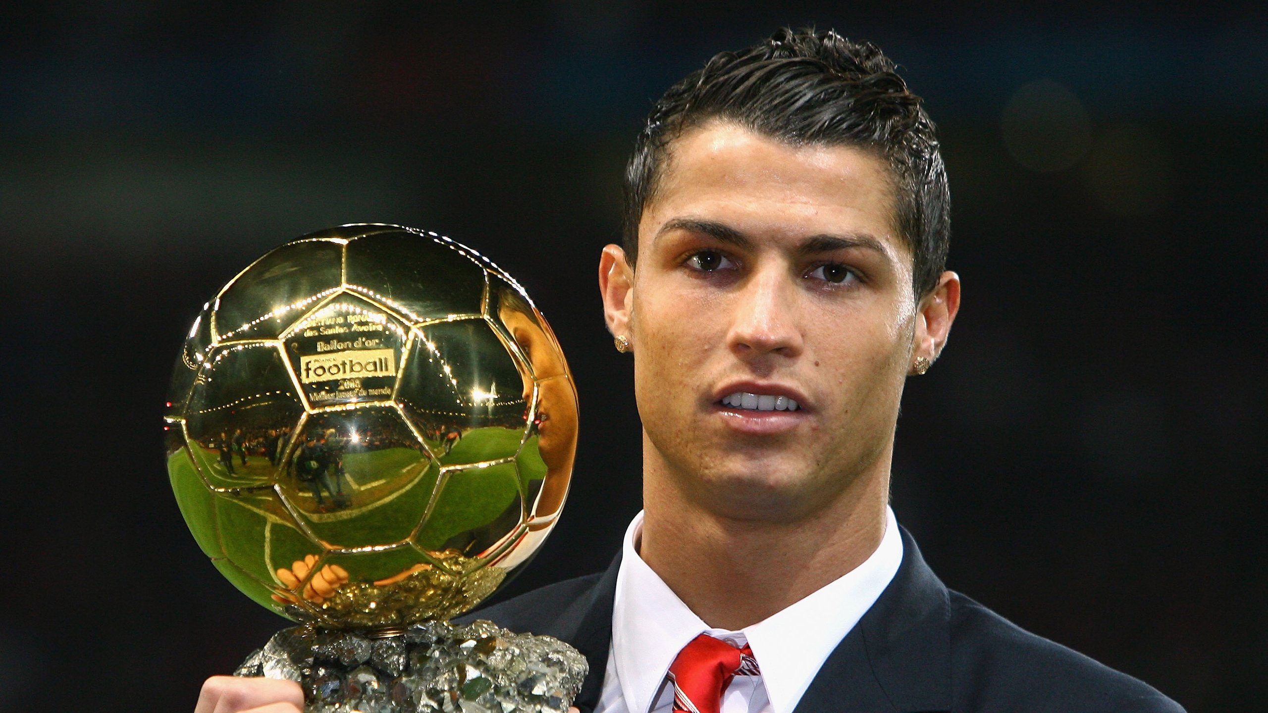 宿命重写!乌拉圭压哨绝杀荷兰,缔造抢七新神迹